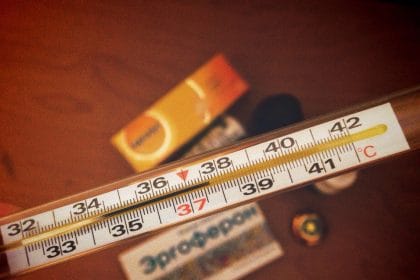 статься о том как защитить себя от заражения гриппом и что делать если уже заразился.