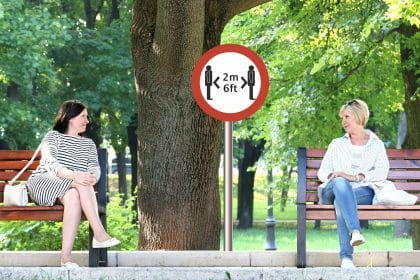 Социальные контакты вживую позитивно влияют на здоровье человека.